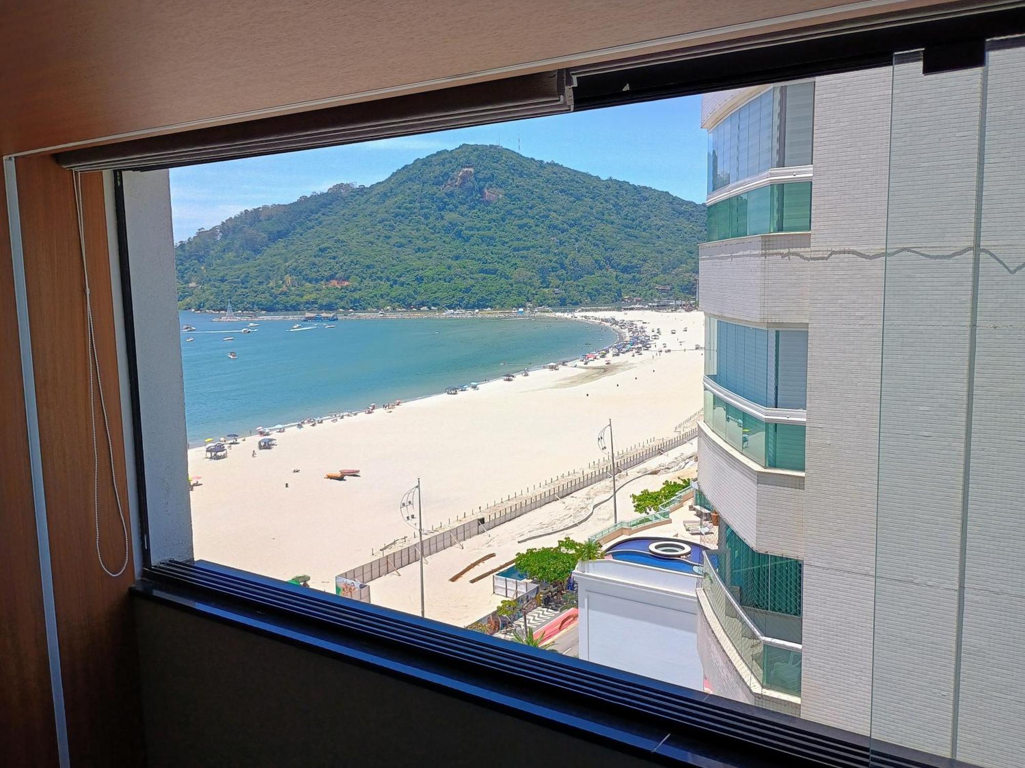 Excelente Ap Pe Na Areia Vista Mar Leilighet Balneário Camboriú Eksteriør bilde